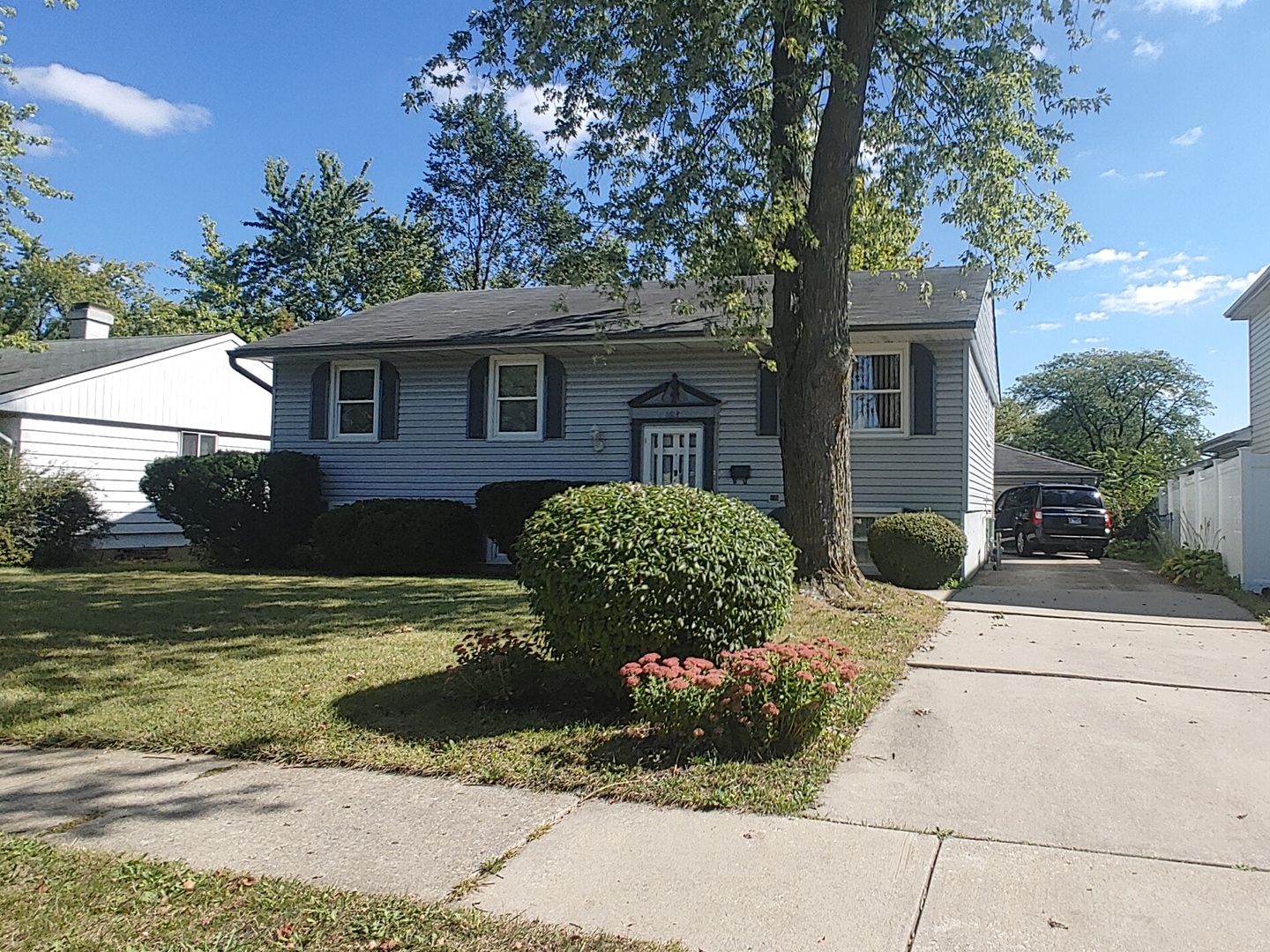 Roam Buy 1613 Amy Ave, Glendale Heights, IL with a 2.75 mortgage