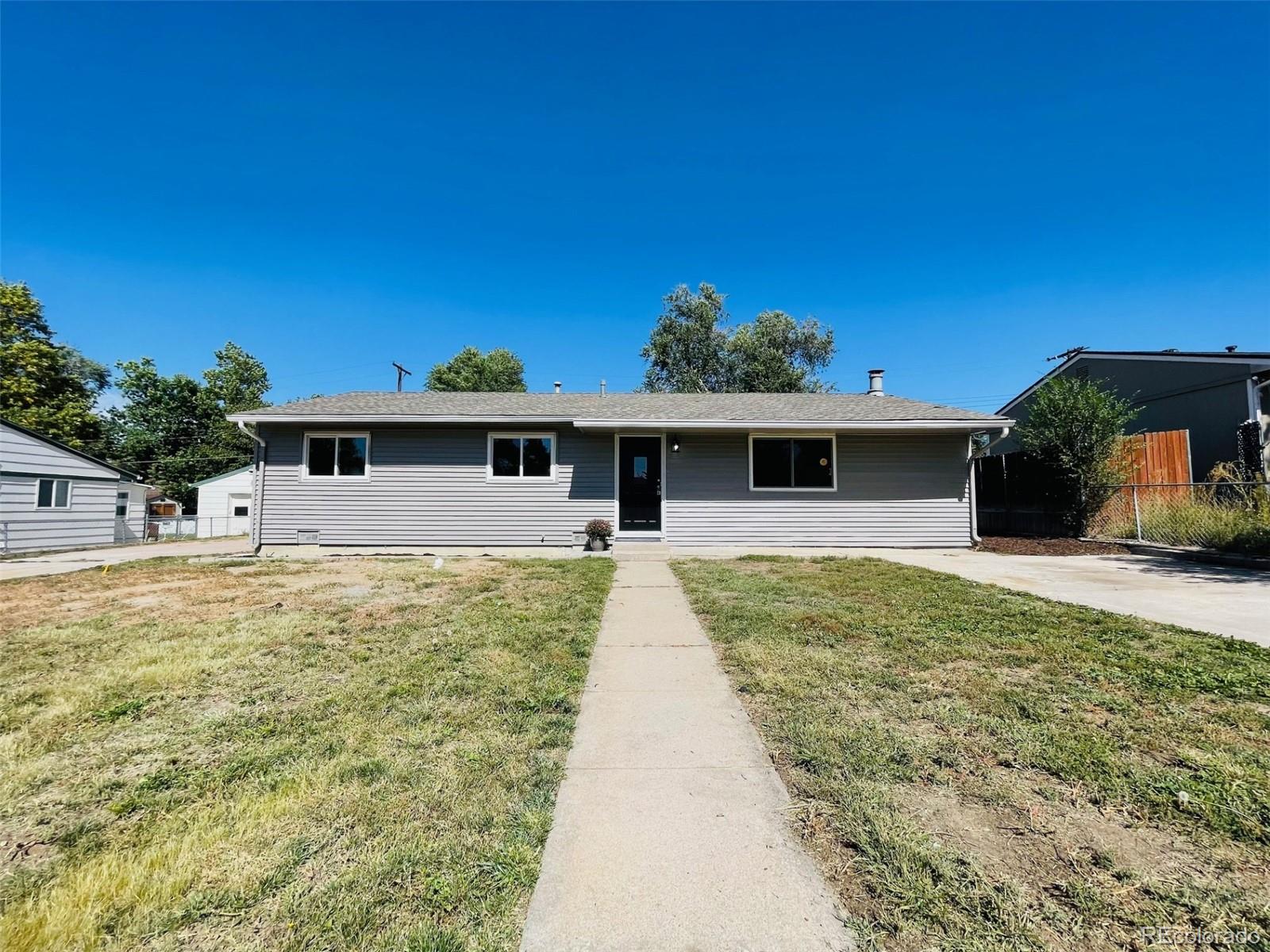 Roam Buy 520 Cottonwood Dr, Colorado Springs, CO with a 4.38